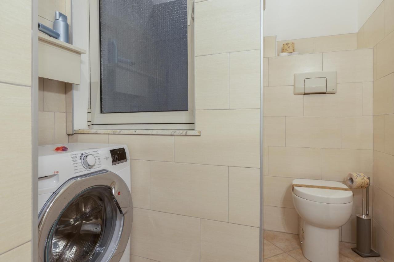 Appartement La Via Di Nandi à Trieste Extérieur photo